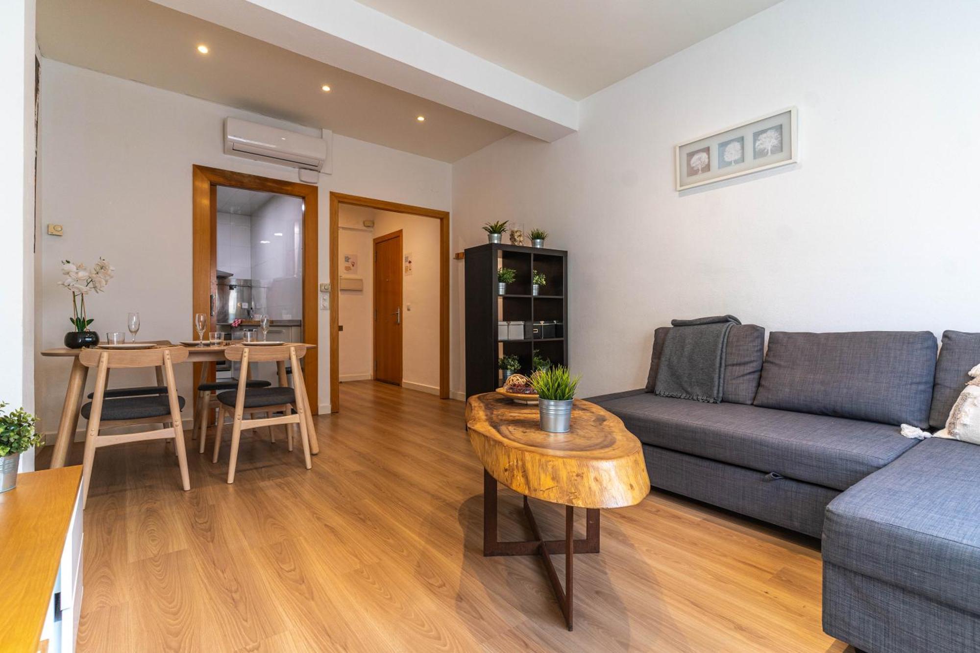 Lindo Apartamento Vila De Gracia Barcelona Exterior photo